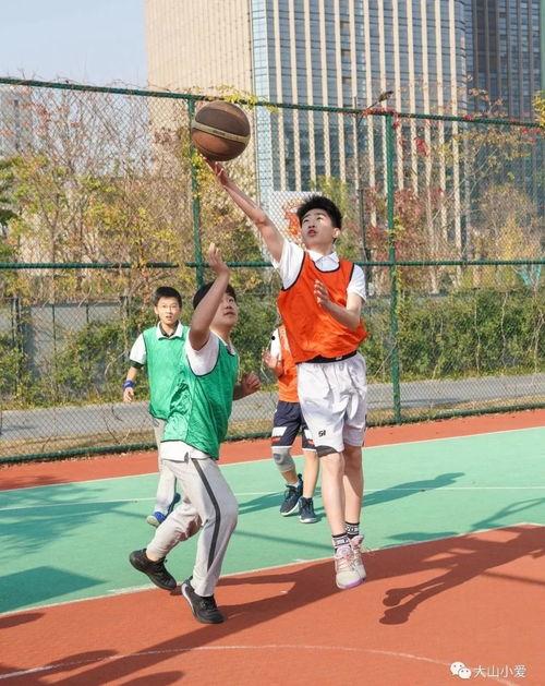 吃瓜篮球女,揭秘校园篮球圈的青春风采
